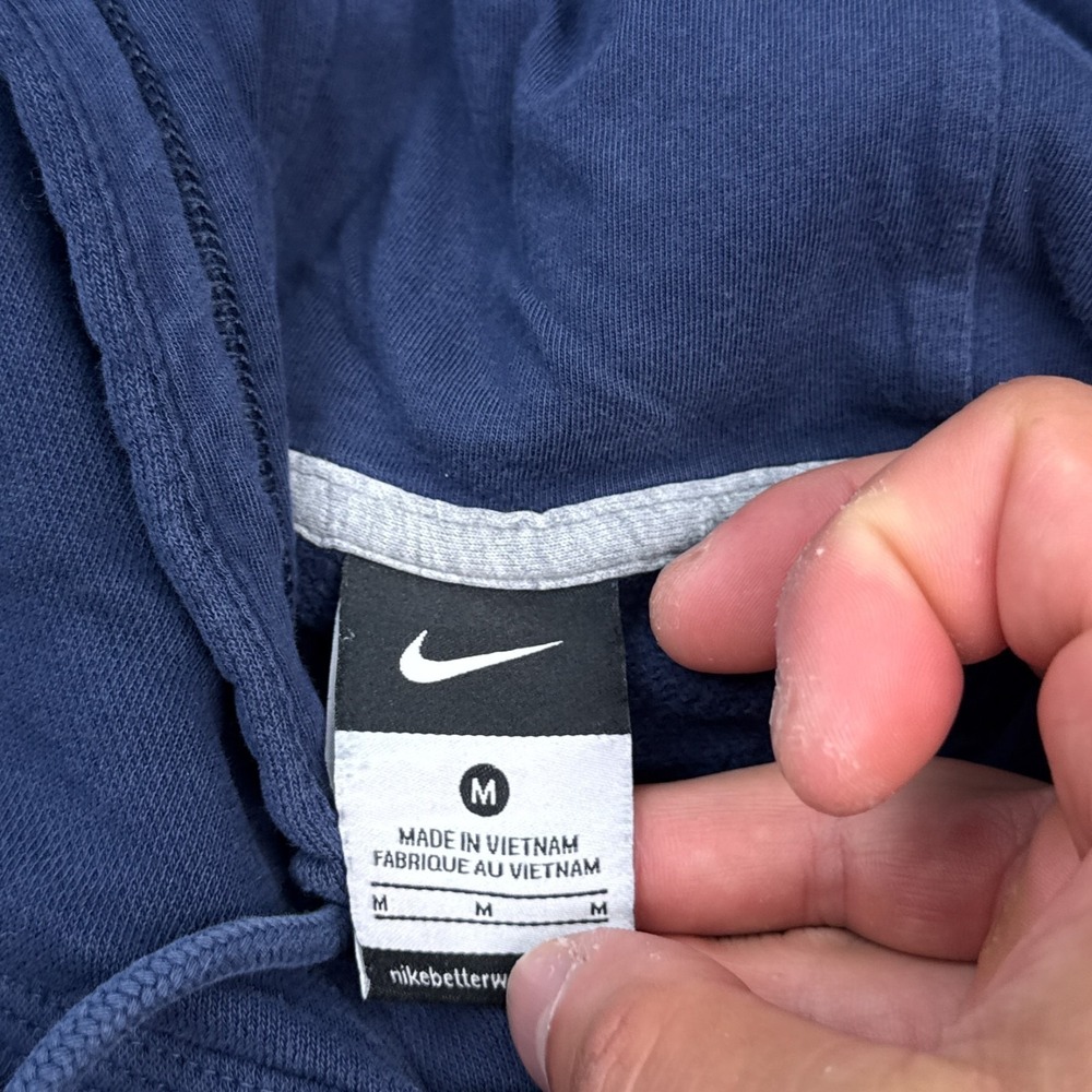 Nike Center Swoosh Check Hoodie Adult Size Medium Raiders Basketball Sweatshirt‎ - Picture 7 of 13